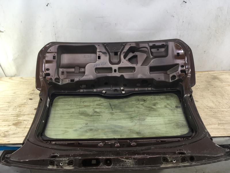 Крышка багажника