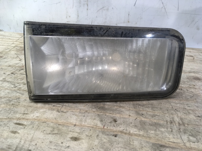 Фара противотуманная