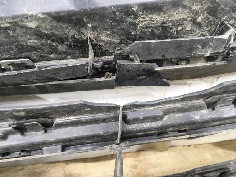 Решетка радиатора