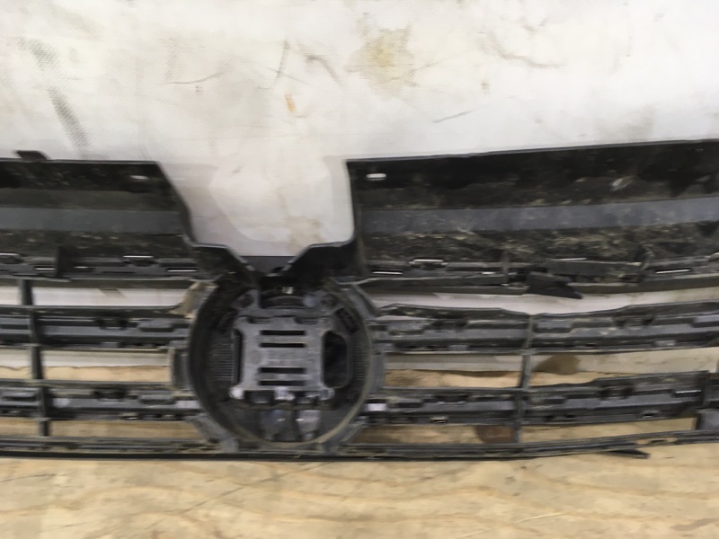 Решетка радиатора