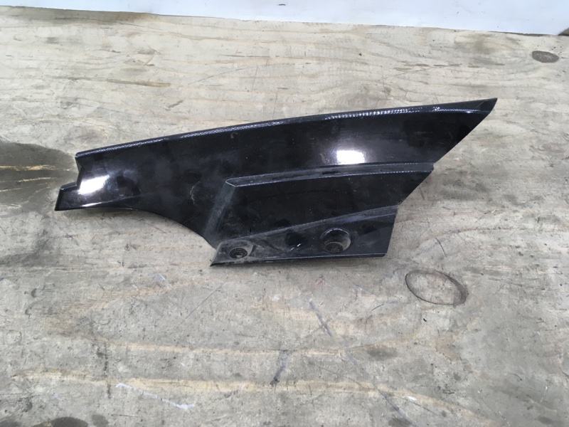 Накладка крышки багажника