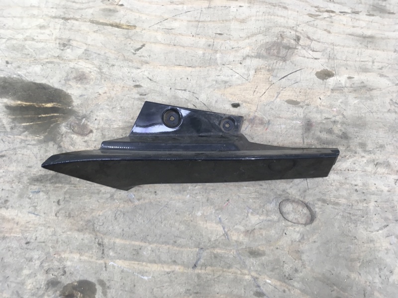 Накладка крышки багажника