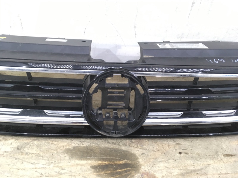 Решетка радиатора