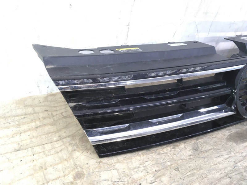 Решетка радиатора