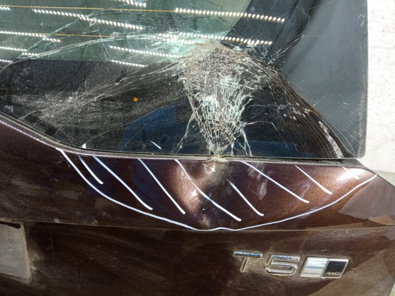 Крышка багажника