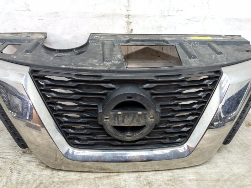 Решетка радиатора