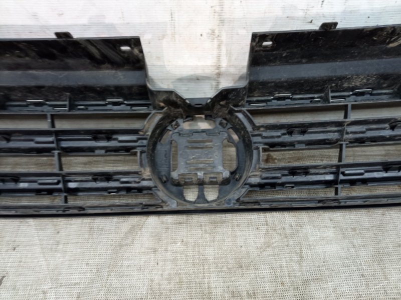 Решетка радиатора