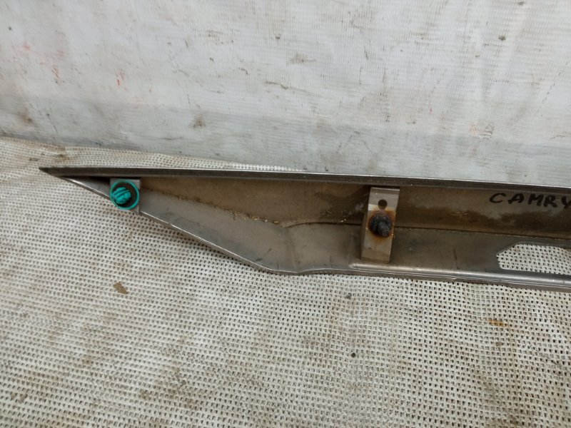 Накладка крышки багажника