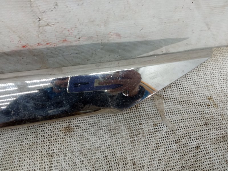 Накладка крышки багажника