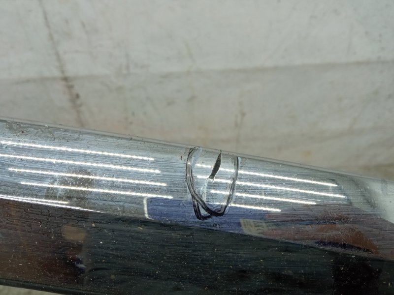 Молдинг капота