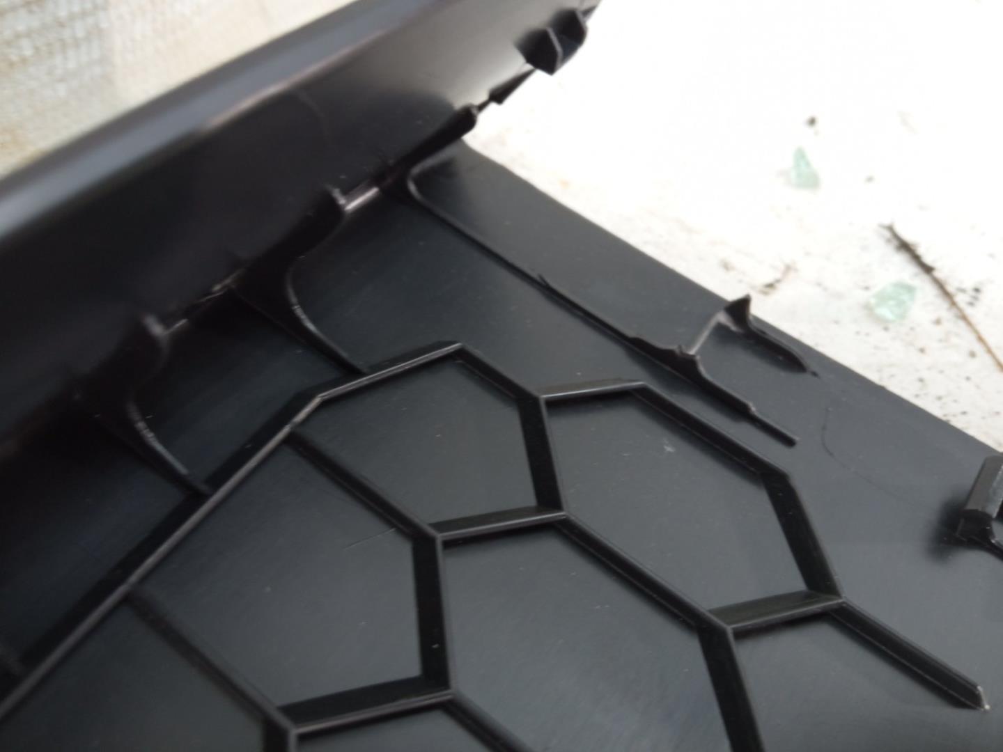 Обшивка багажника