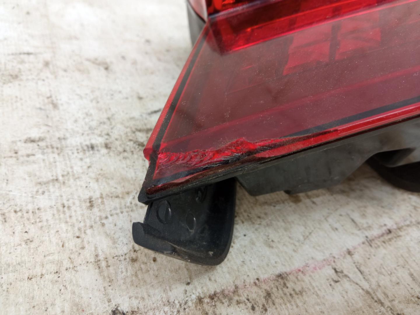 Фонарь задний