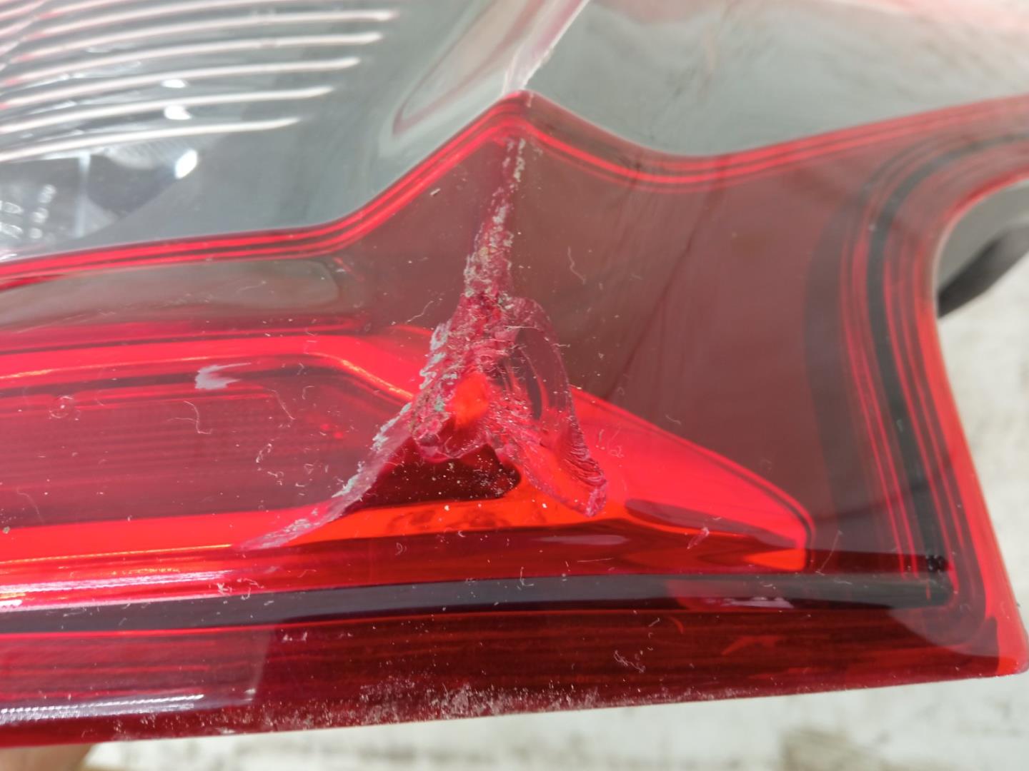 Фонарь задний