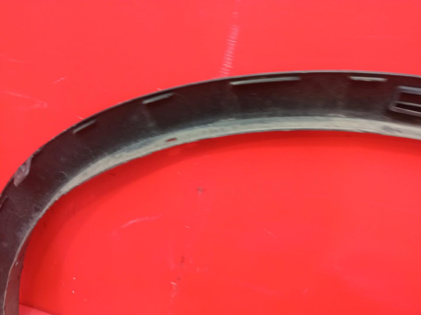 Накладка на крыло