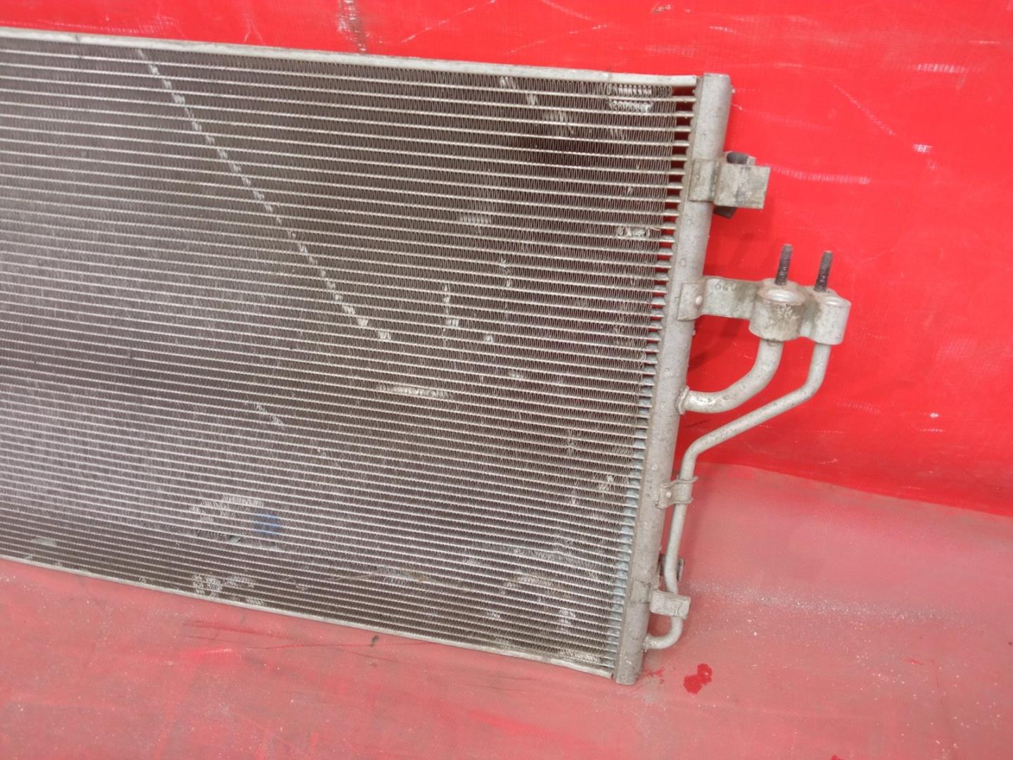 Радиатор кондиционера / конденсер