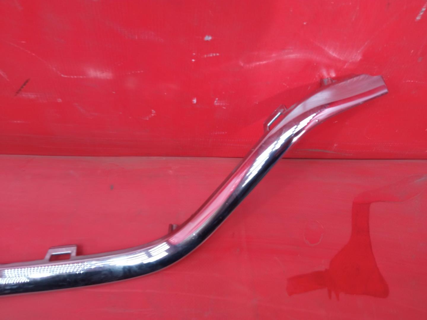 Накладка на решетку радиатора