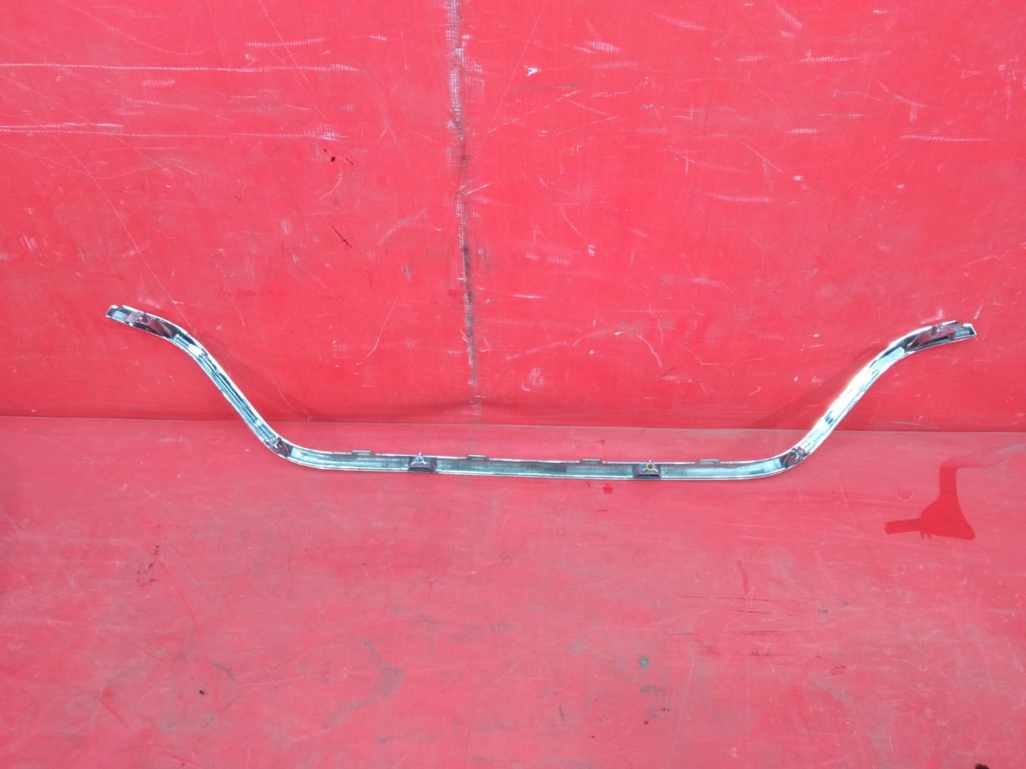 Накладка на решетку радиатора