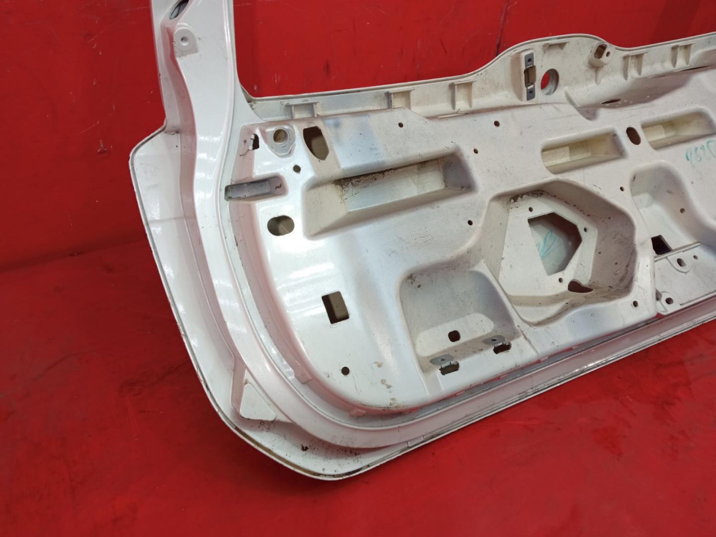 Крышка багажника