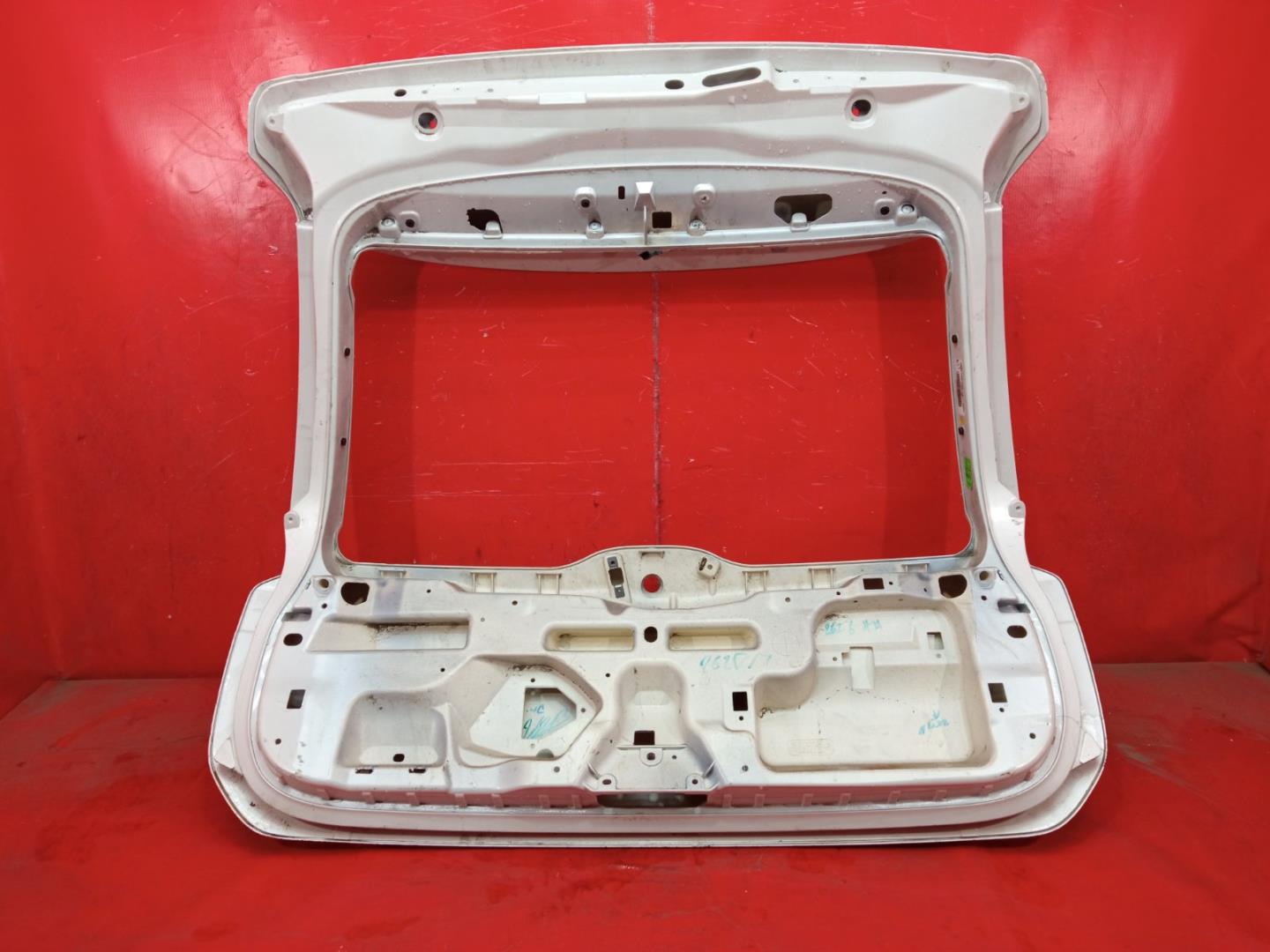 Крышка багажника