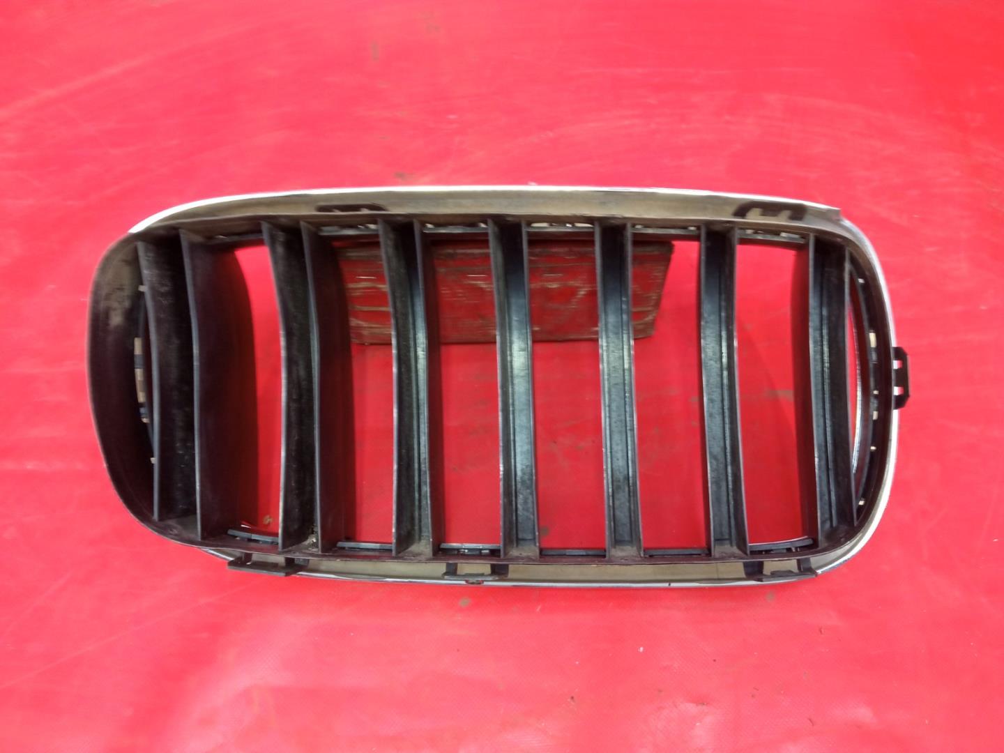 Решетка радиатора