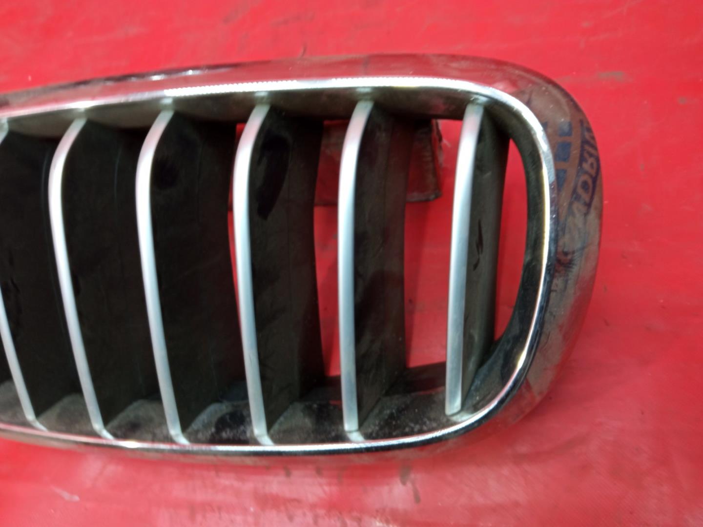 Решетка радиатора