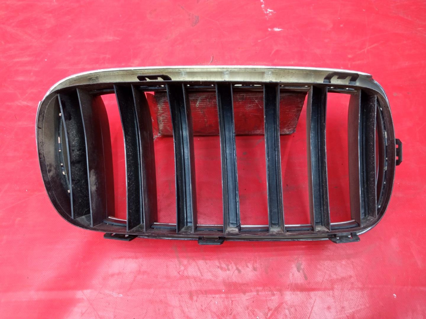 Решетка радиатора