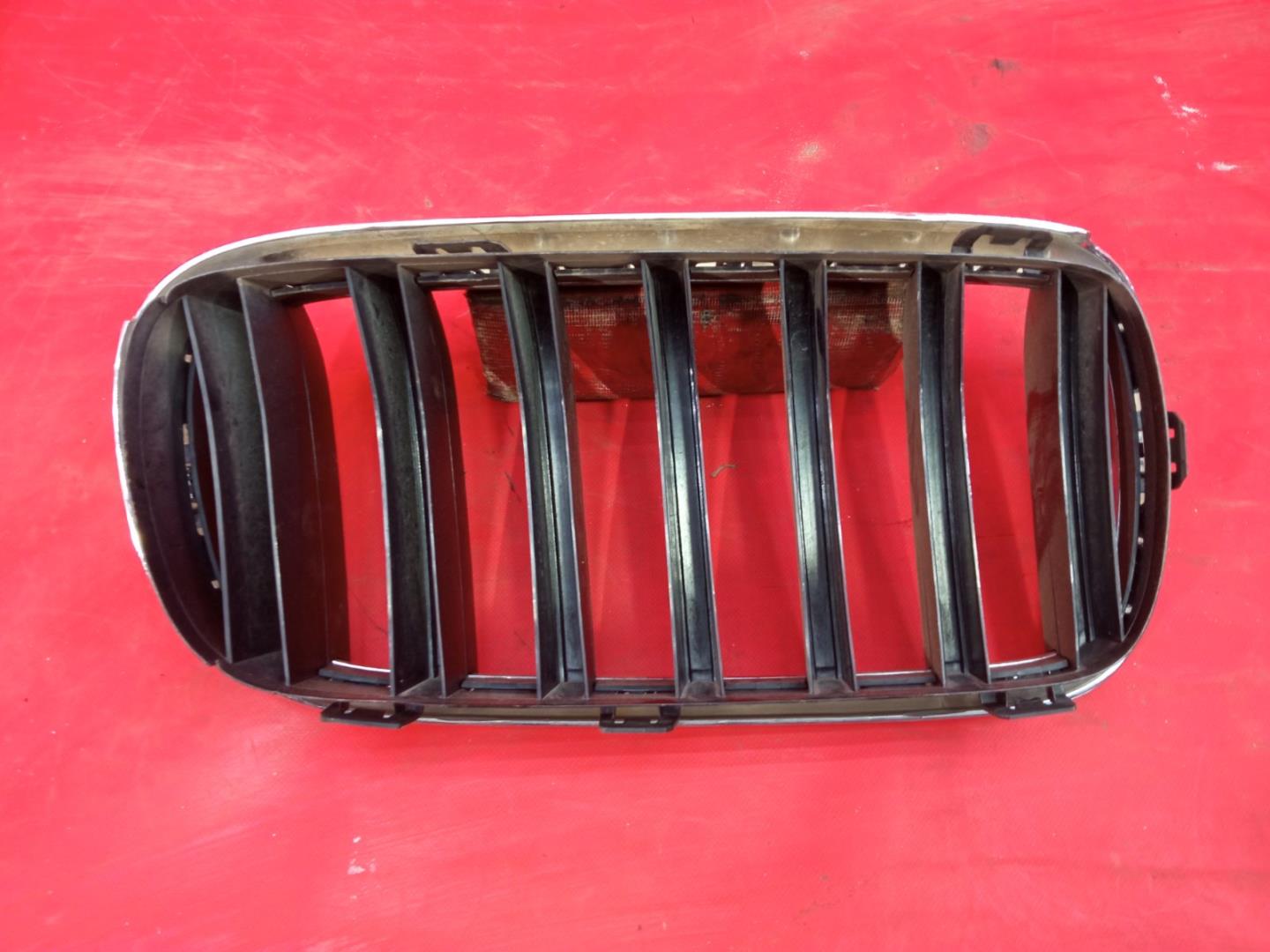 Решетка радиатора