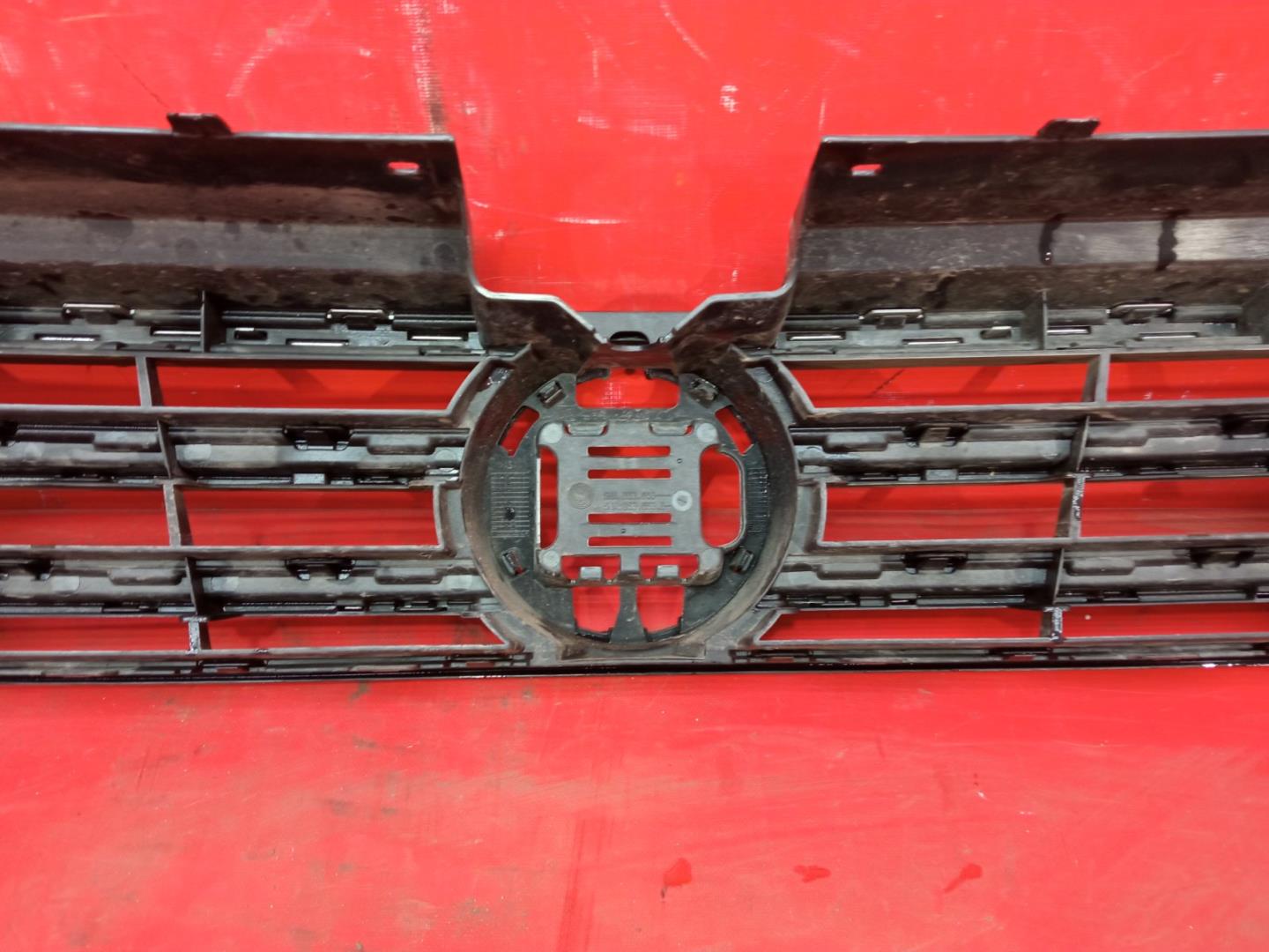 Решетка радиатора