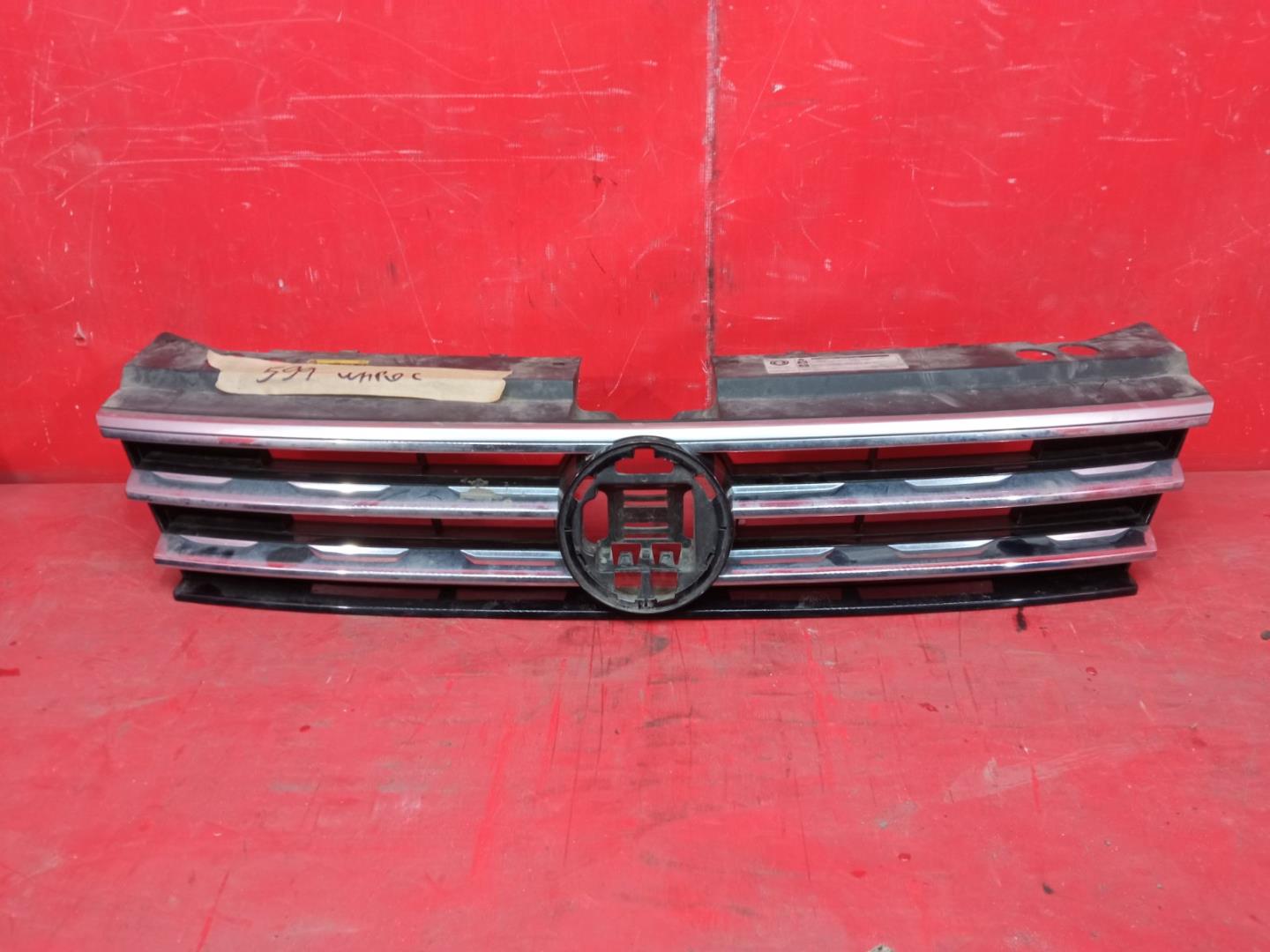 Решетка радиатора