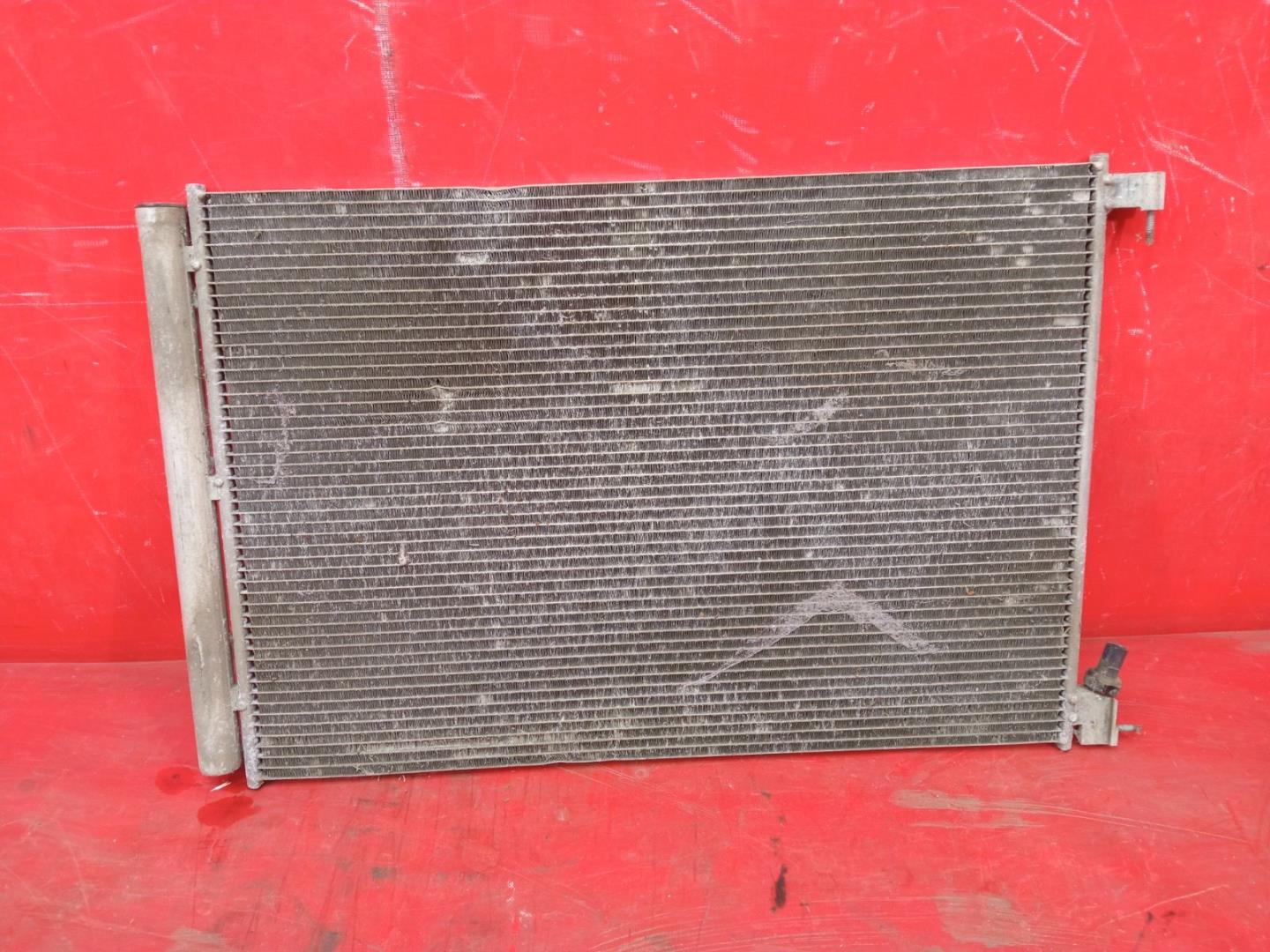 Радиатор кондиционера / конденсер