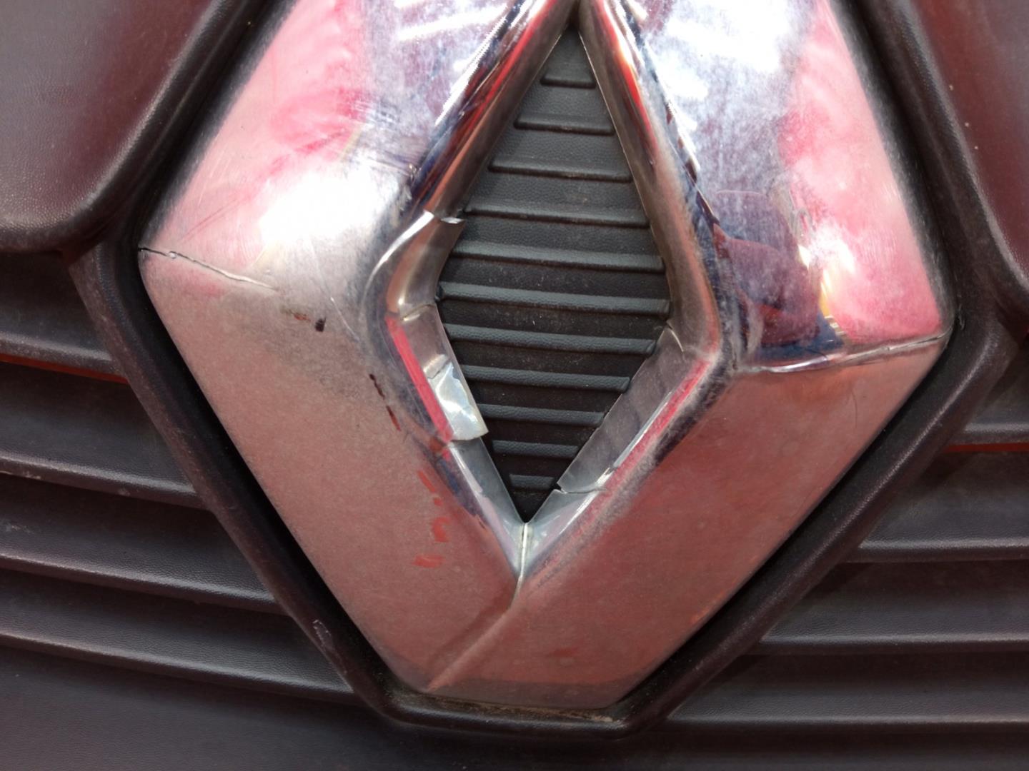 Решетка радиатора