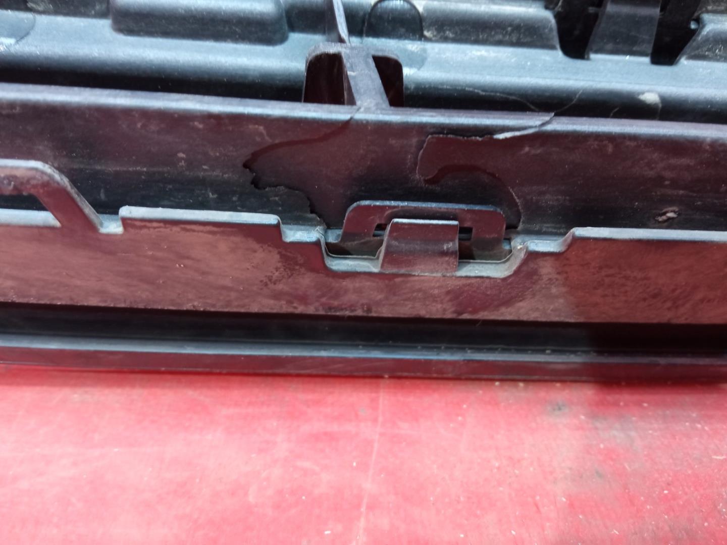 Решетка радиатора