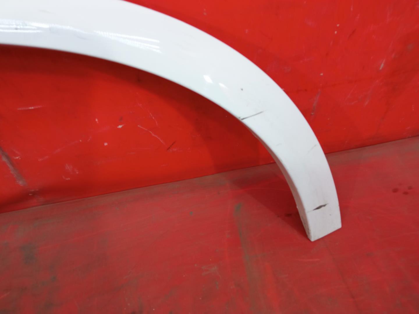 Накладка на крыло