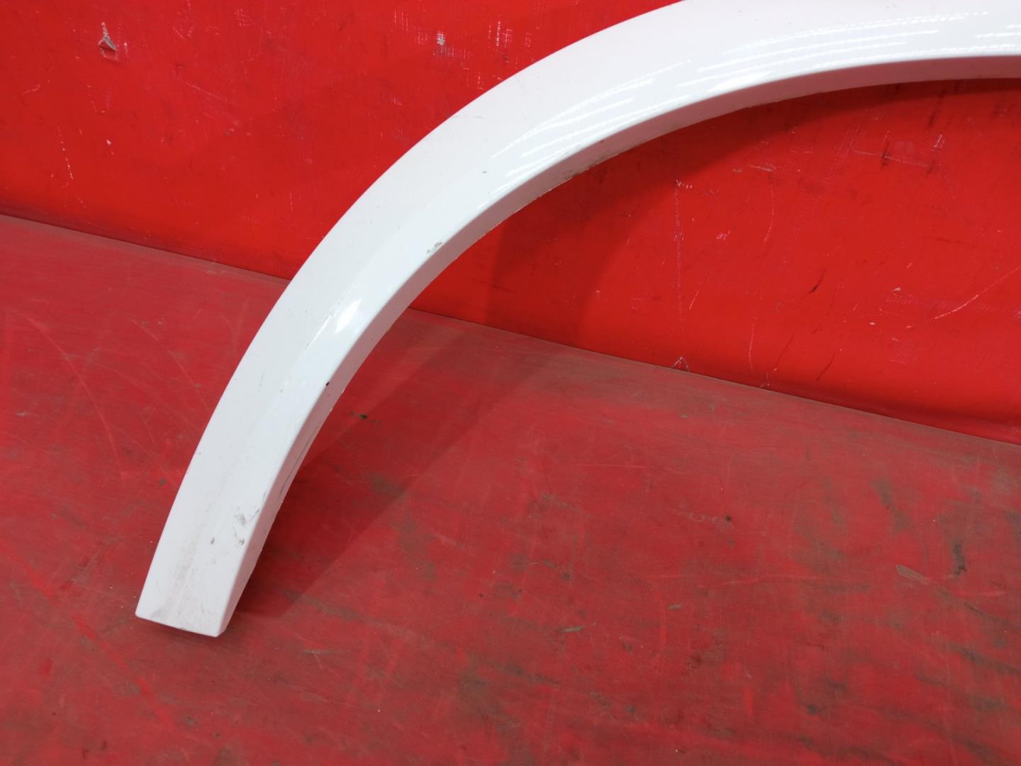 Накладка на крыло