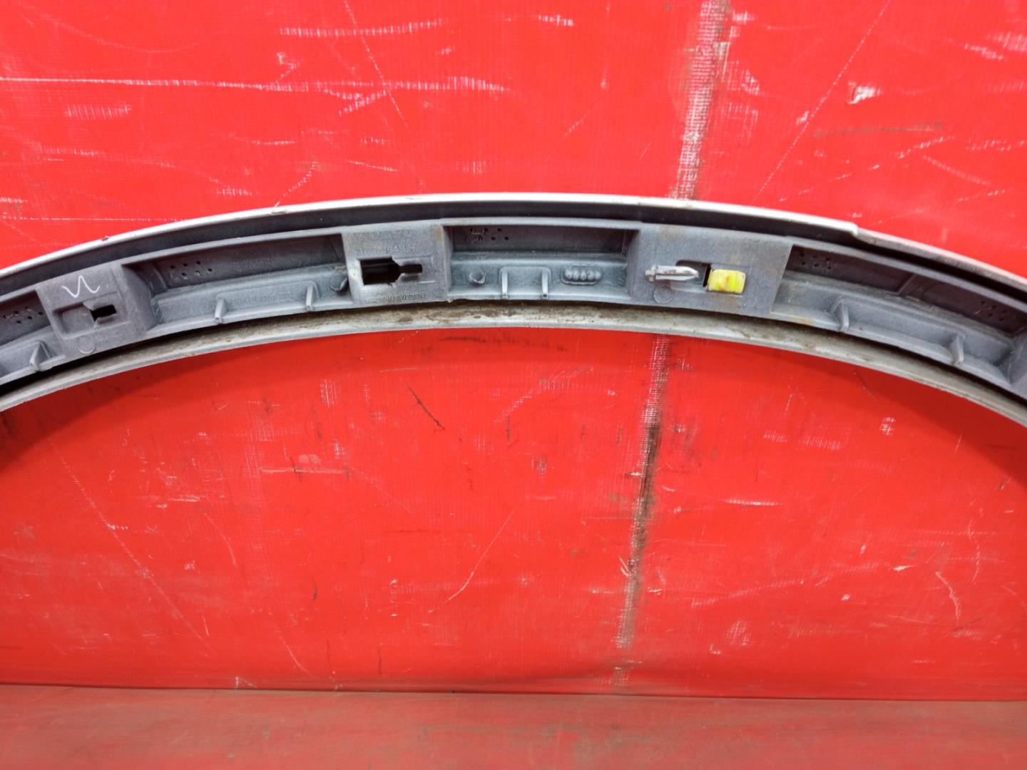 Накладка на крыло