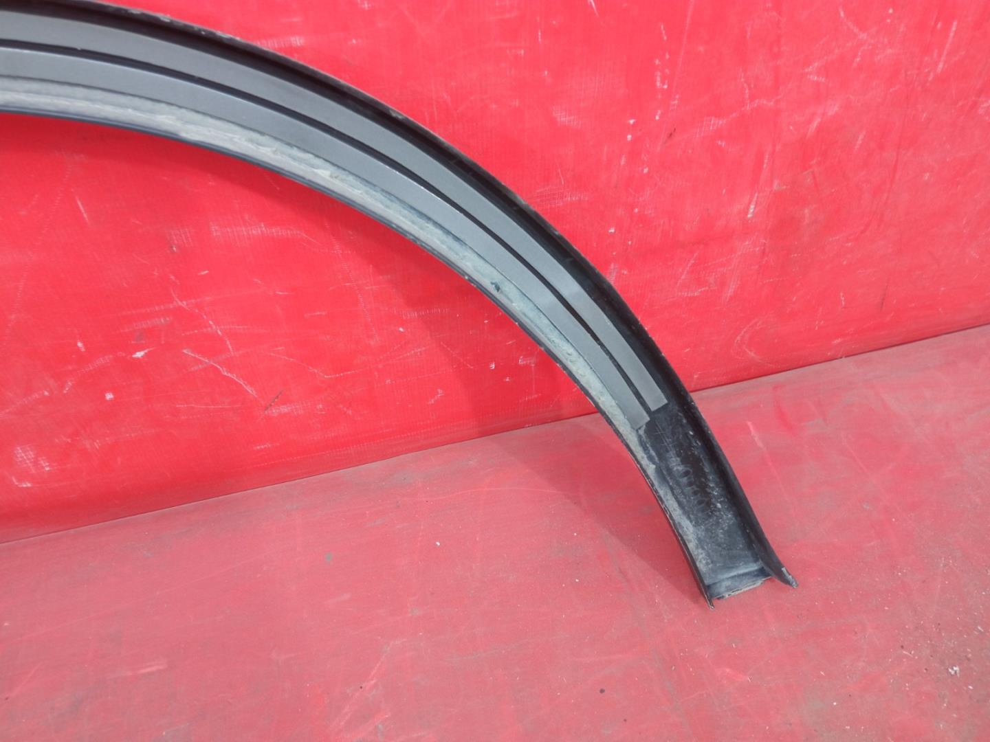 Накладка на крыло