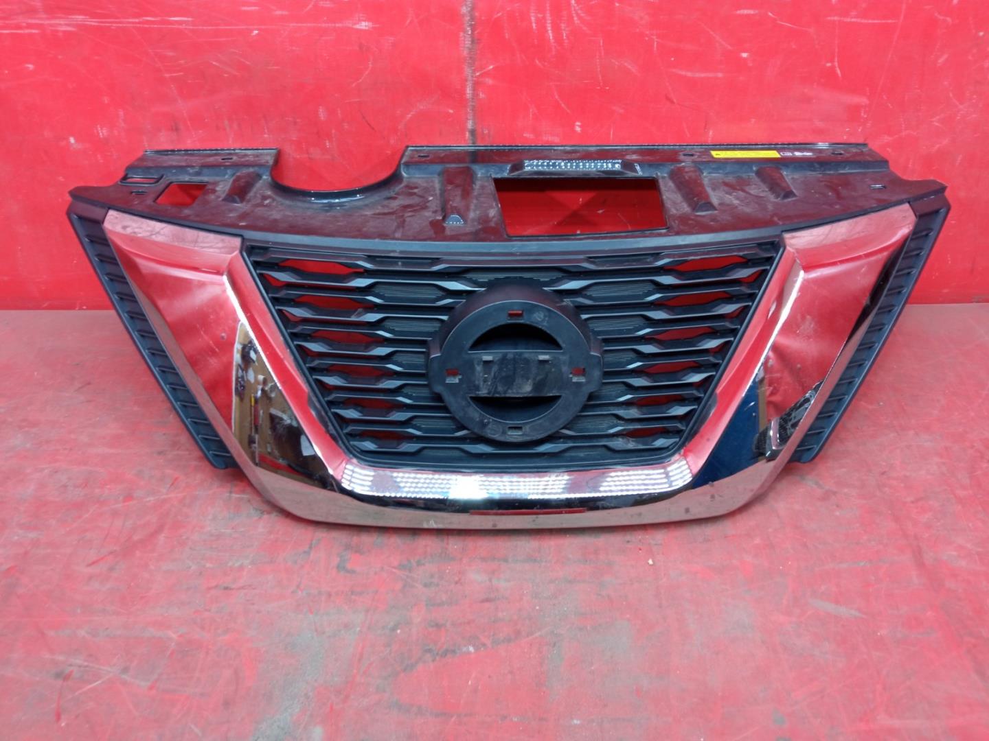 Решетка радиатора