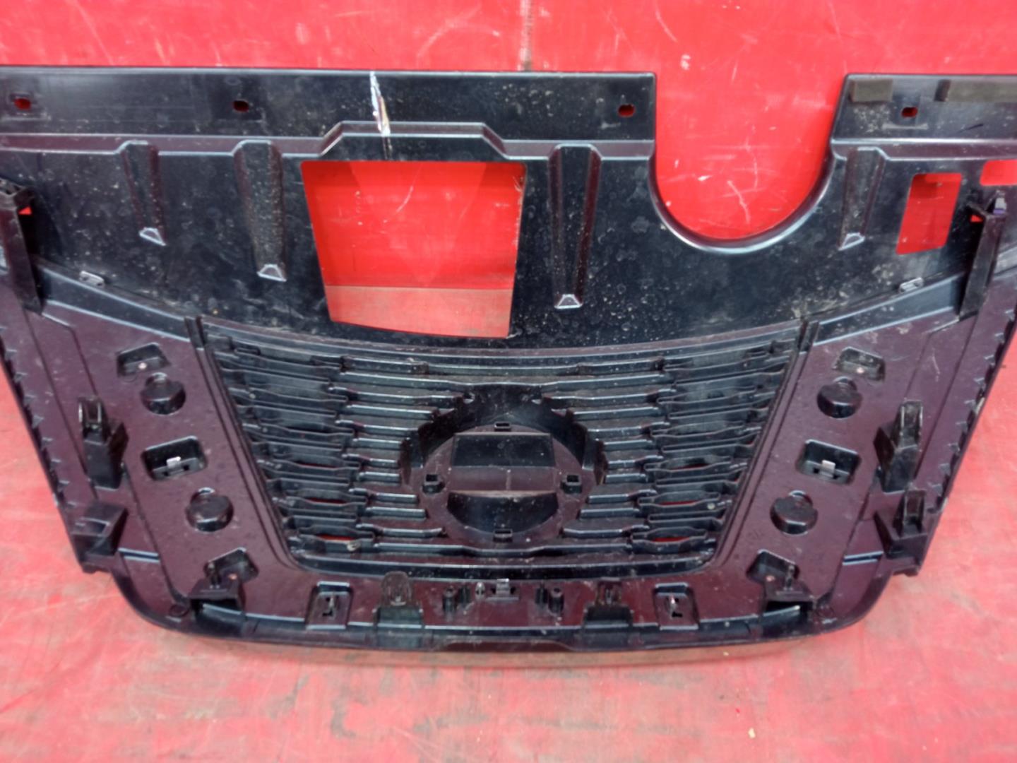 Решетка радиатора