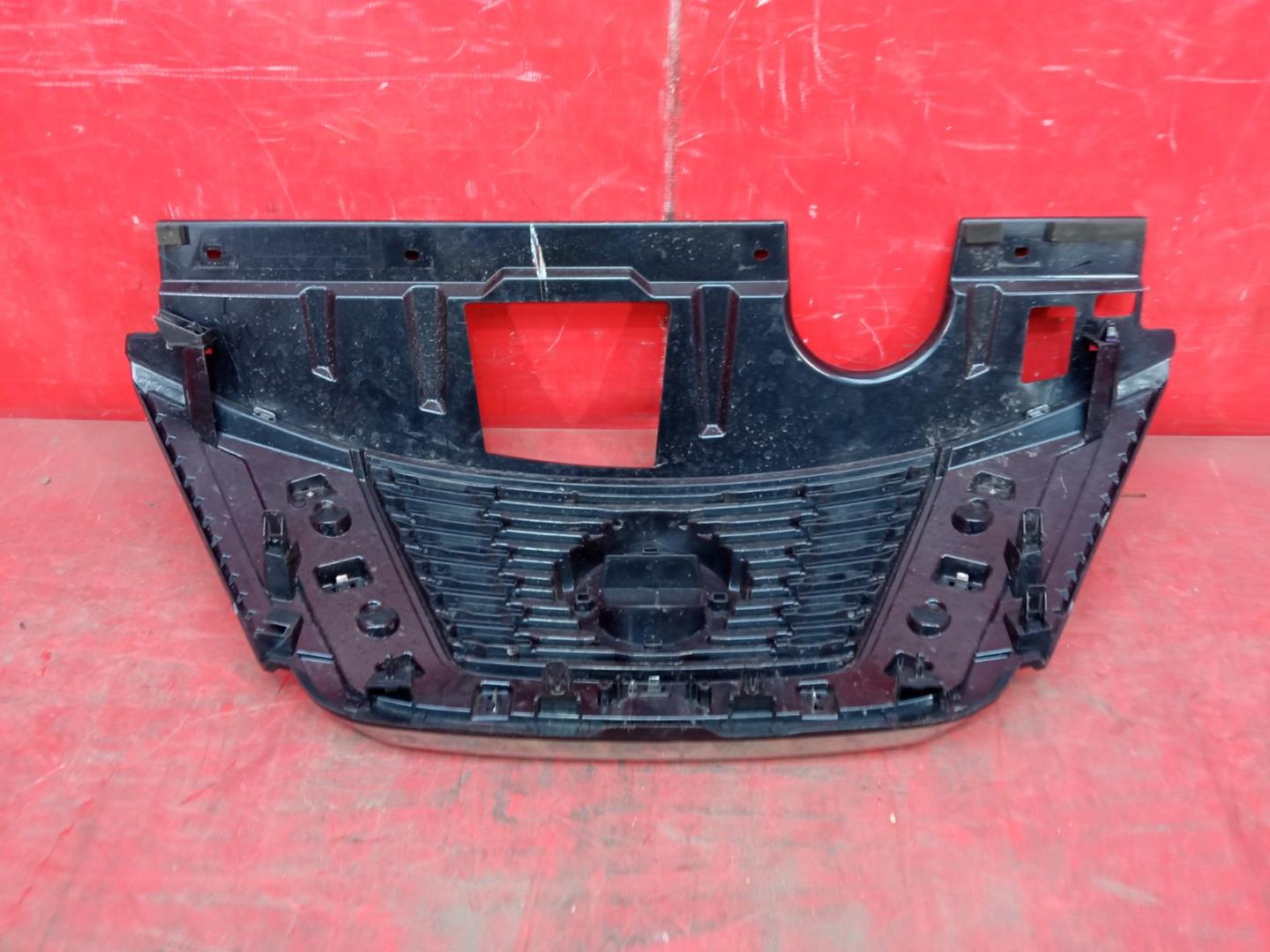 Решетка радиатора