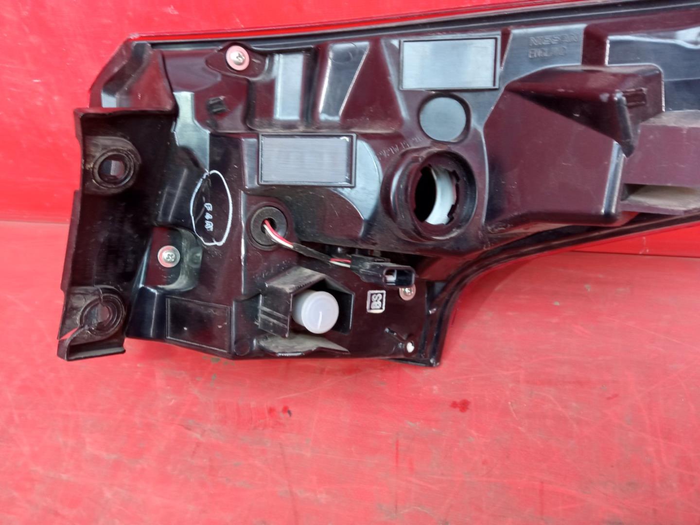 Фонарь задний