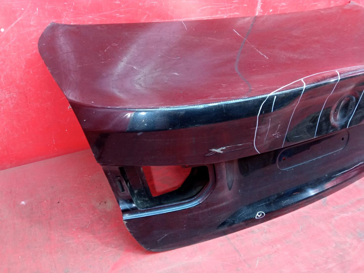 Крышка багажника