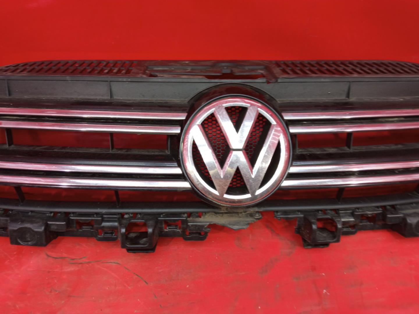 Решетка радиатора