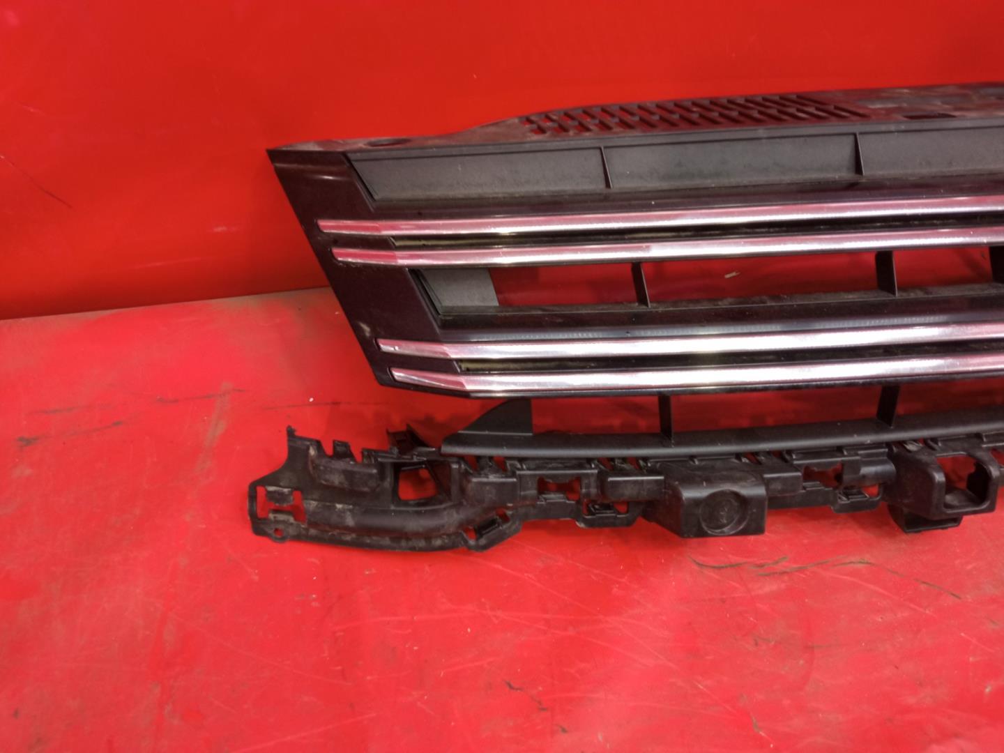 Решетка радиатора