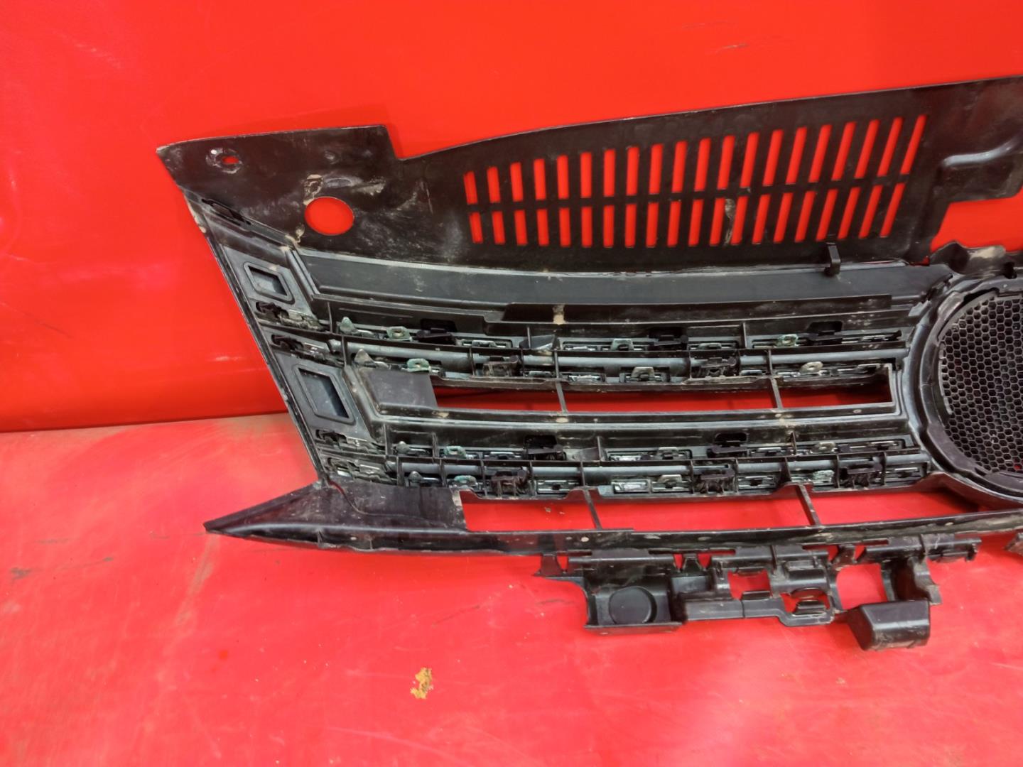 Решетка радиатора