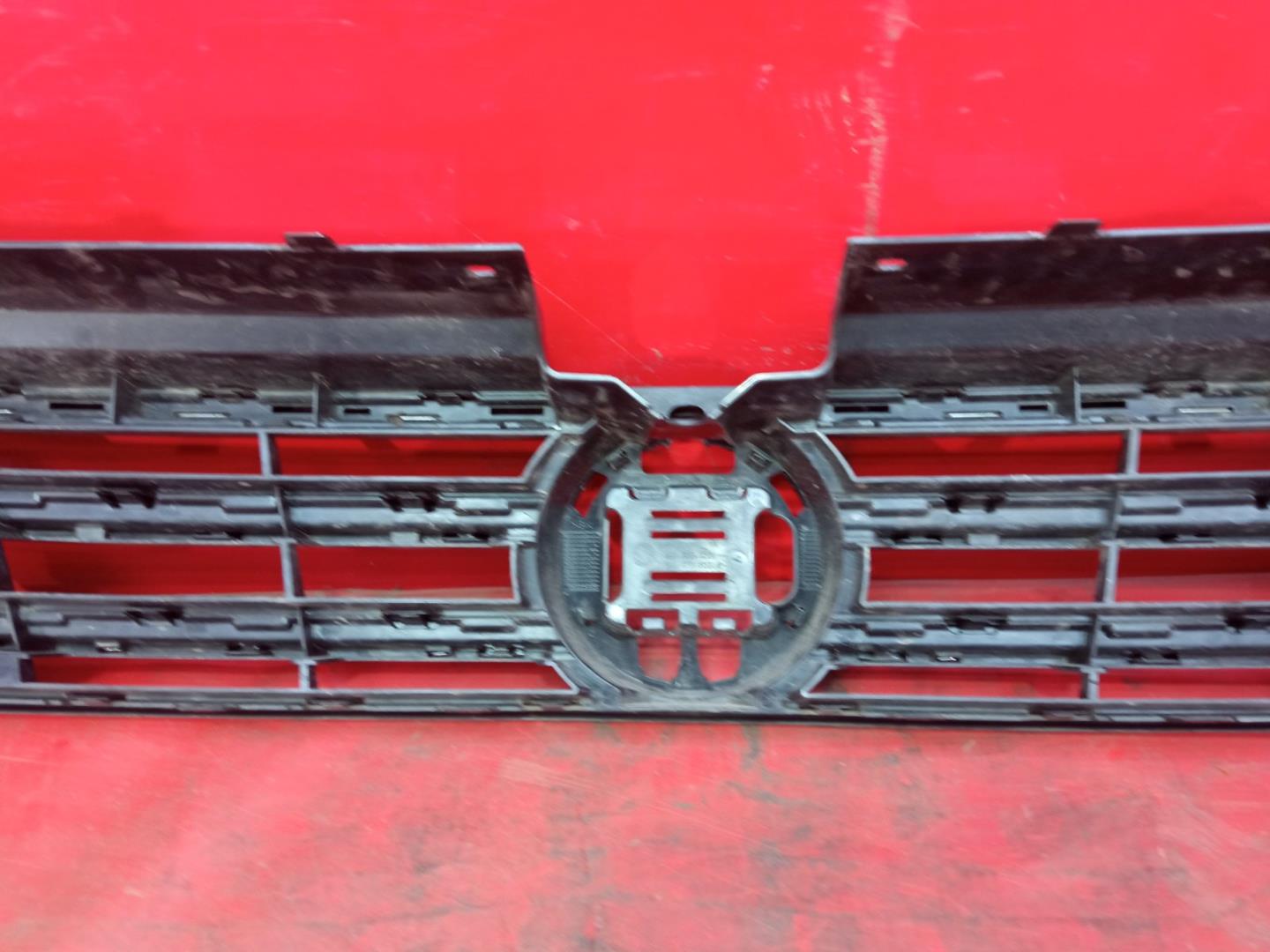 Решетка радиатора