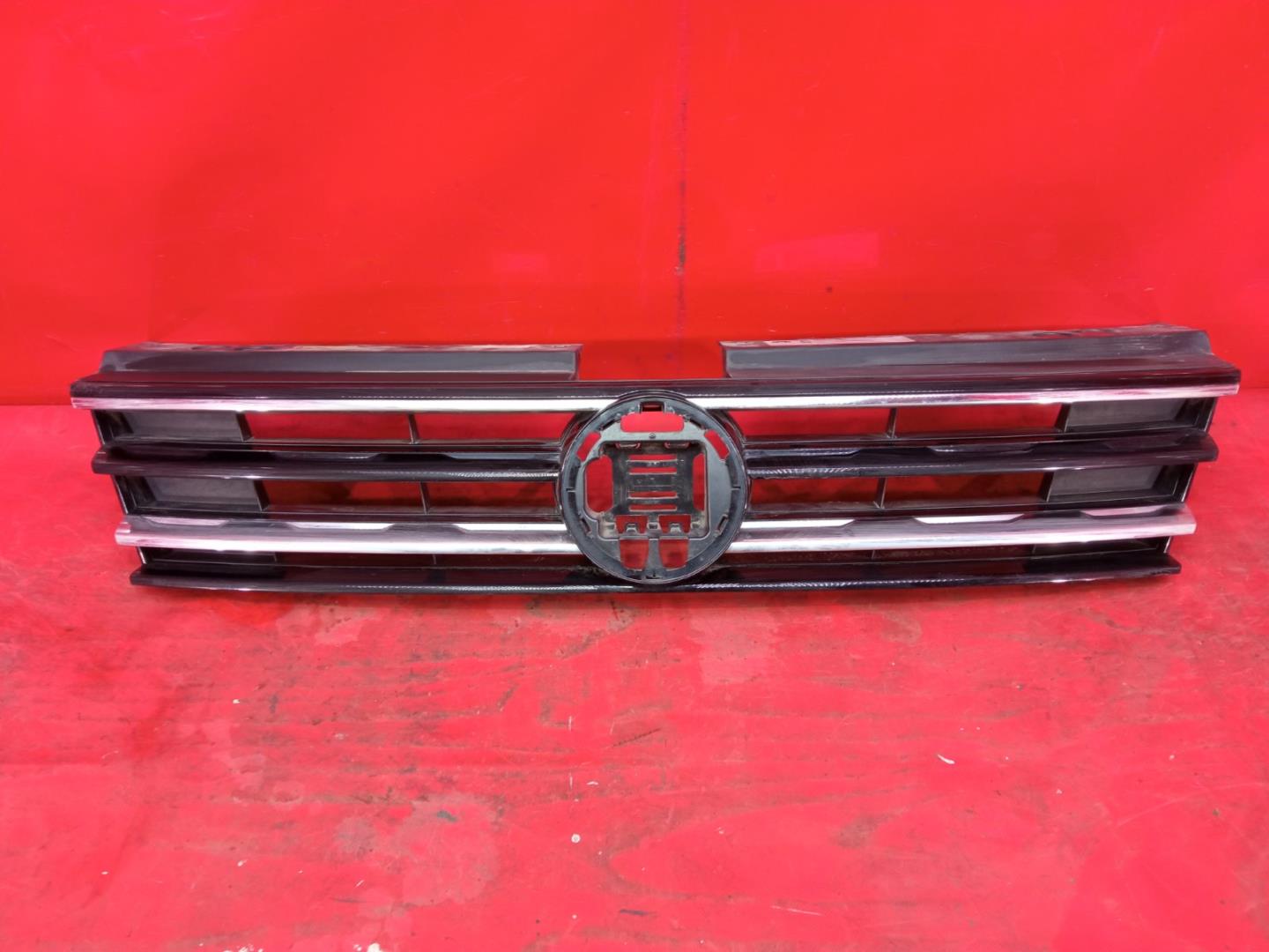 Решетка радиатора