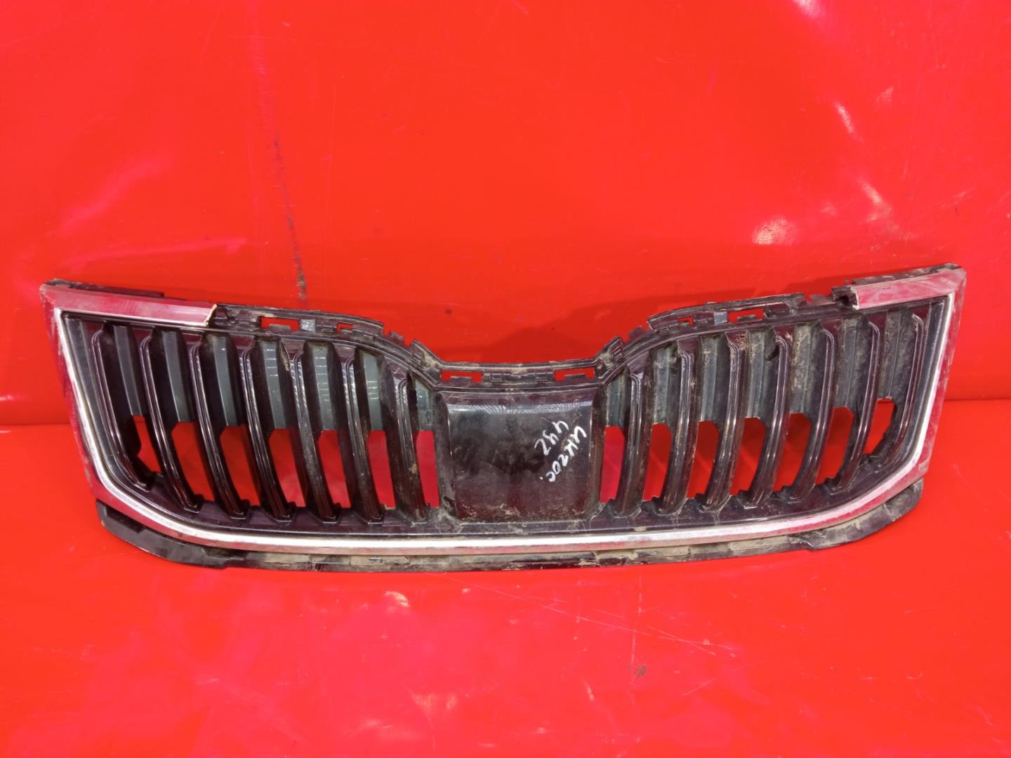 Решетка радиатора