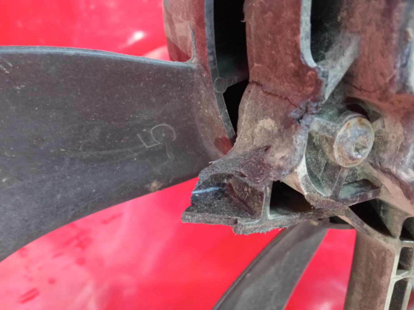 Диффузор вентилятора