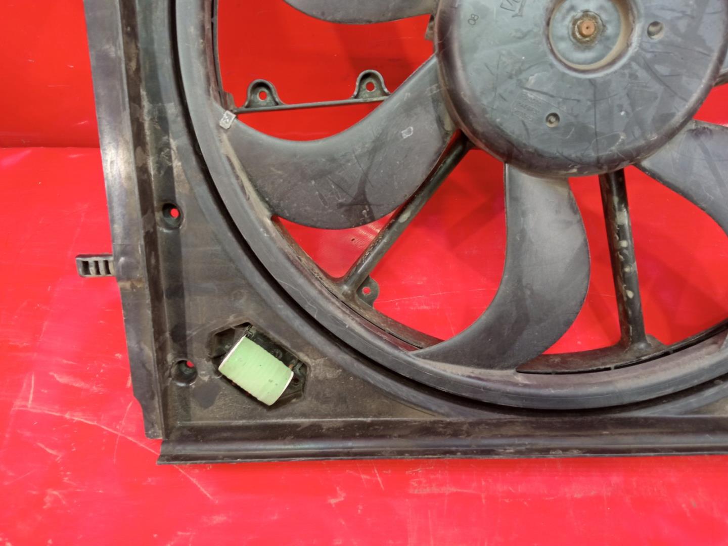 Диффузор вентилятора