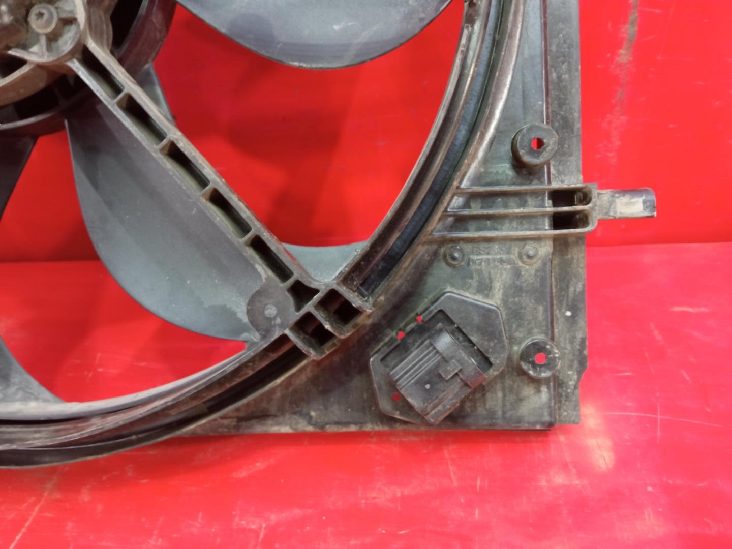 Диффузор вентилятора